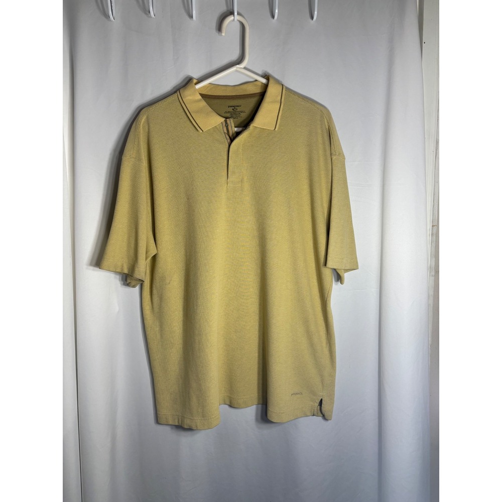 Patagonia Mens Textured Knit Polo Shirt Khaki Size Large Short Sleeve‎ Casual